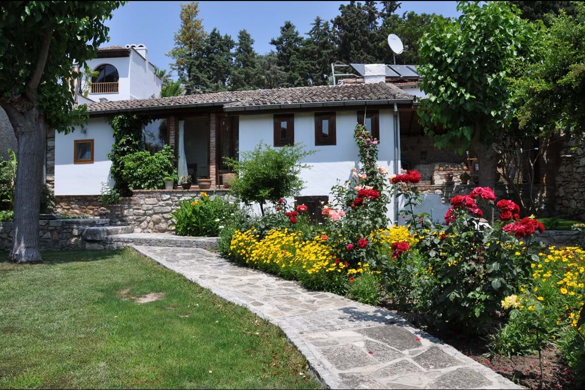 Details - Garden House