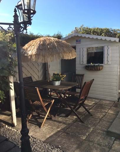 seating for 6 and right next to the surf bar