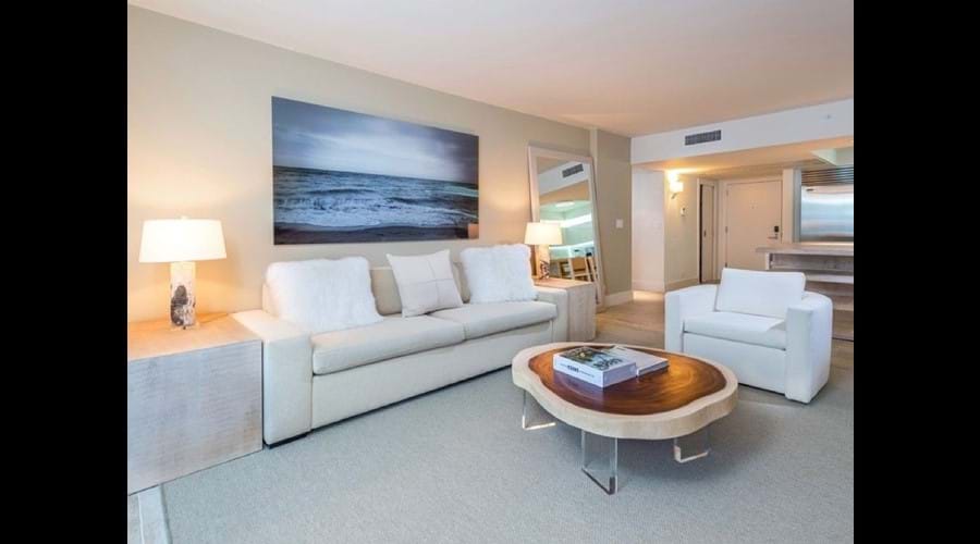 "Beautifully furnished and comfortable , cool and relaxing "
