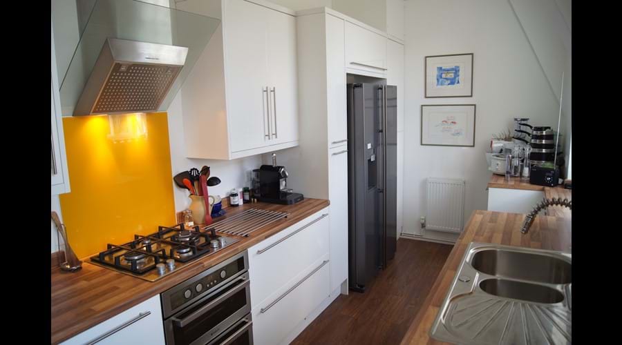 Modern, fully-equipped kitchen
