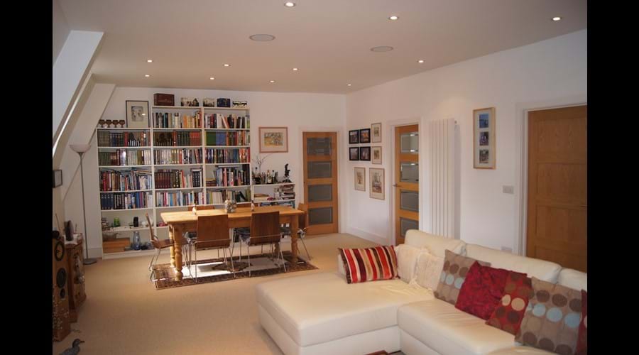 Modern and clean decor