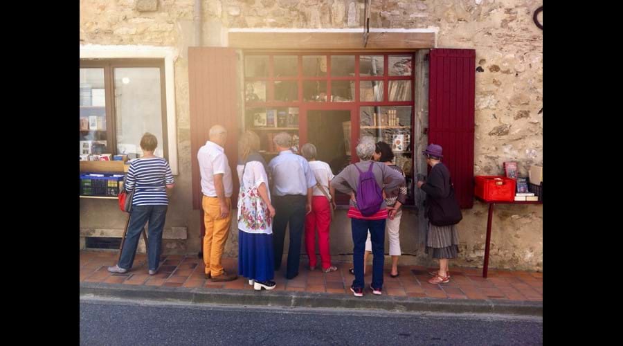 Book shop, Montolieu