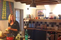 Cooking at home, Writer