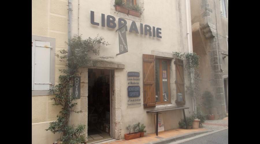 Book shop, Montolieu