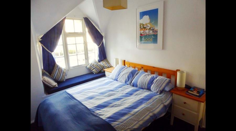 Wake up with a view of the harbour.