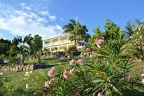 TooMuchNice villa in extensive tropical gardens
