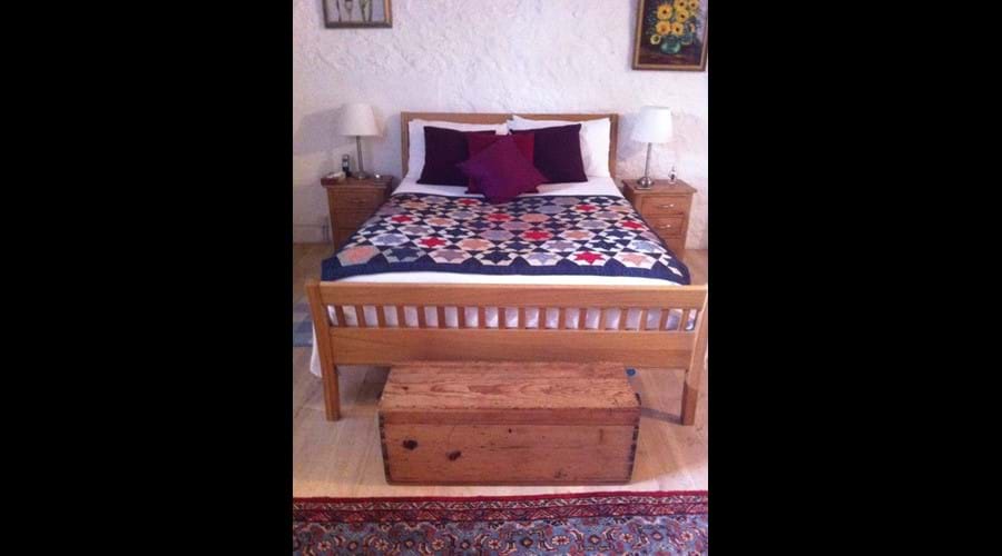 Comfy Kingsize Bed