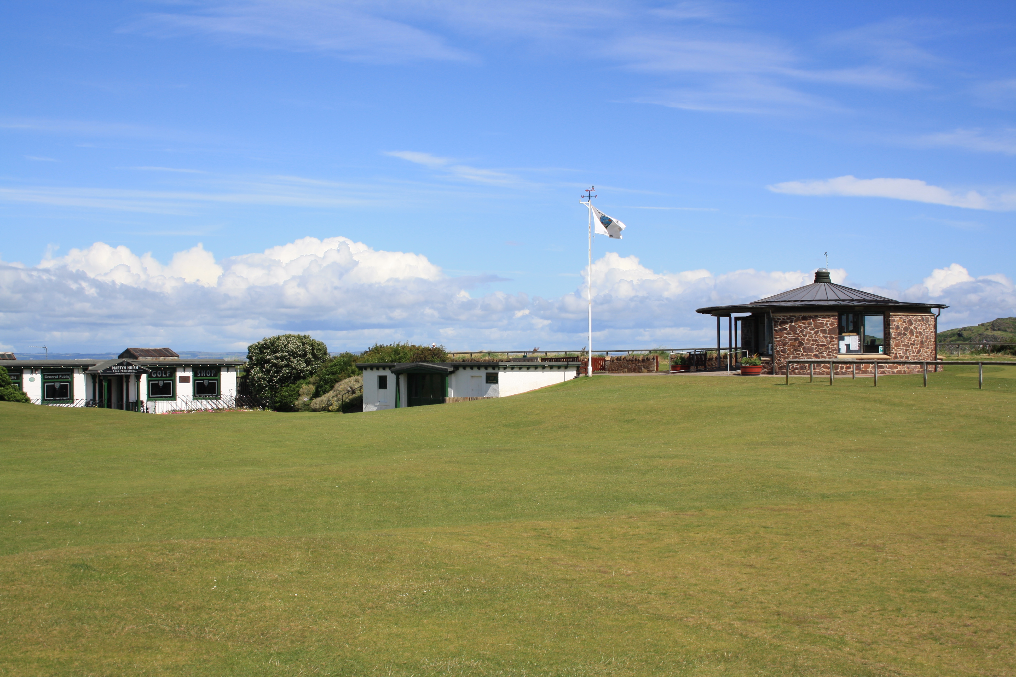 North Berwick West Links starter hut 