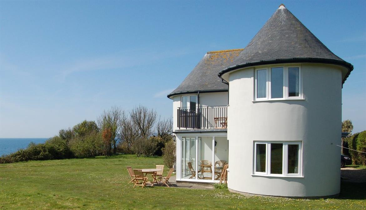 Shore Cottage holiday home your seaside retreat in rural Dorset
