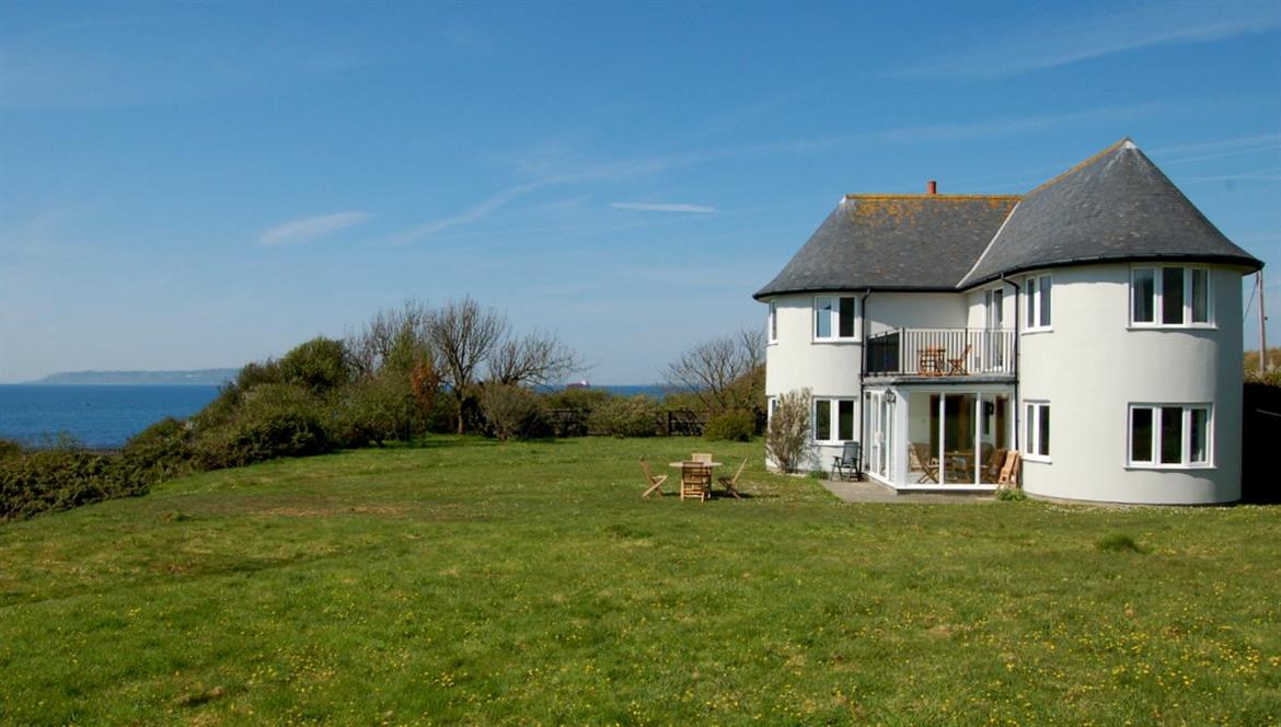 Shore Cottage holiday home your seaside retreat in rural Dorset