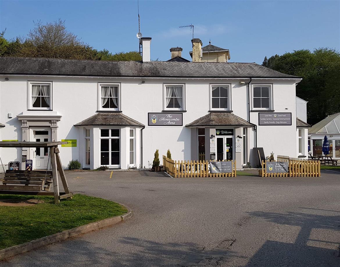 Cornwall Dog Friendly Holiday Lodges with Pool at Manor