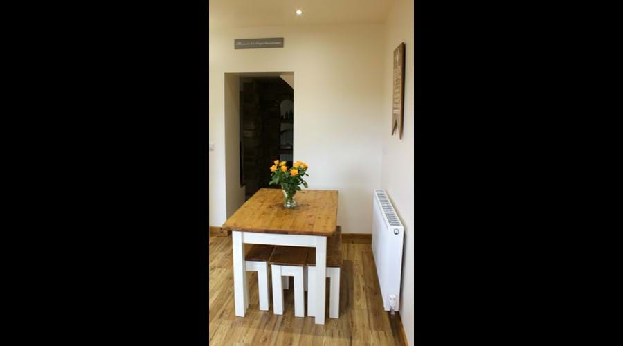 Kitchen dining