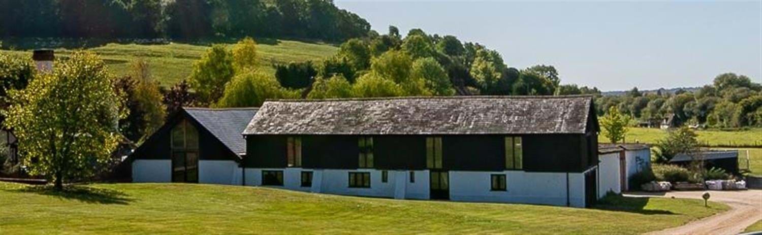 Stunning Barn Conversion Consisting Of 4 X 1 Bed Cottages Near