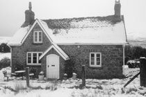 The cottage is lovely whatever the weather!