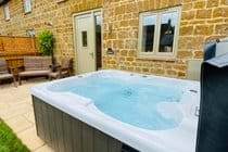 The Cow Byre Hot Tub