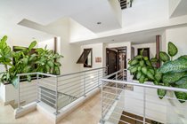 Entrance to Coral Cove5 Shutters on 1st floor with lift access