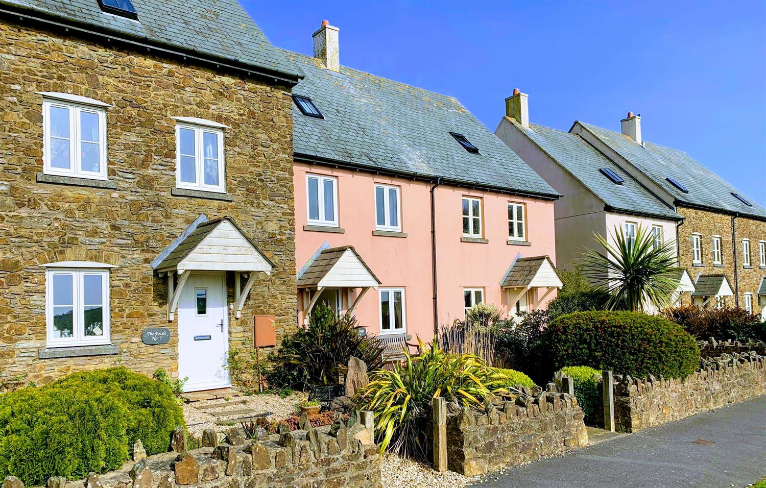 Family holiday cottage. Brixham. South Devon