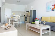 Coralli Spa - Apartment Veron - Open Plan Living Area