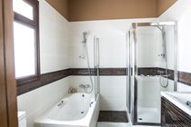 Villa Mansion - Bathroom