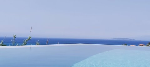 Infinity view of the pool - no drop so completely safe for young children.