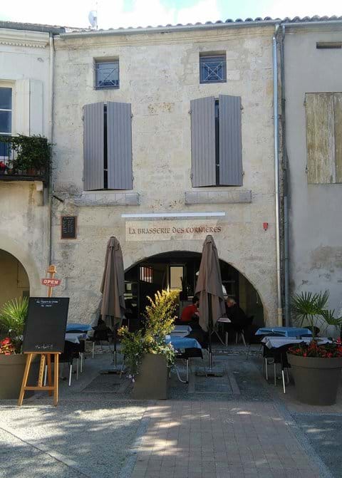 Bar/restaurant in the village