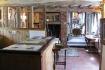 Pump cottage kitchen Dining room