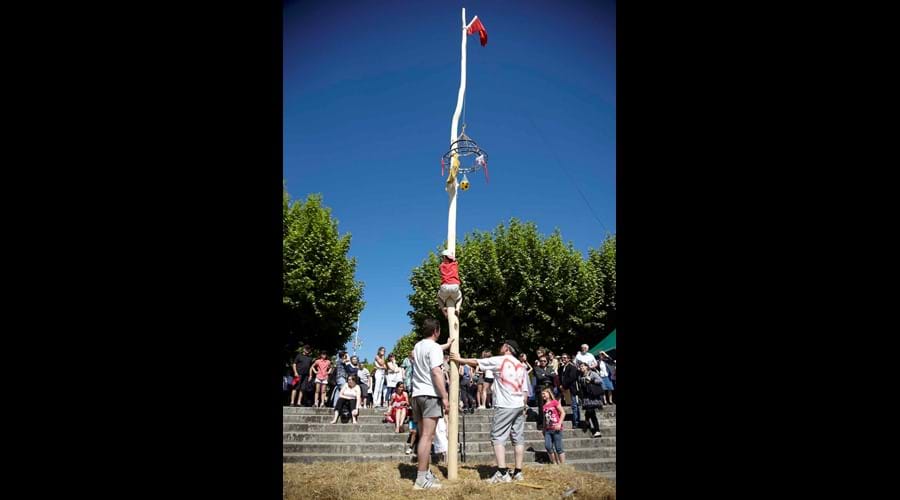 La Ringueta (Traditional Games) is held on Whit Sunday (even years only)