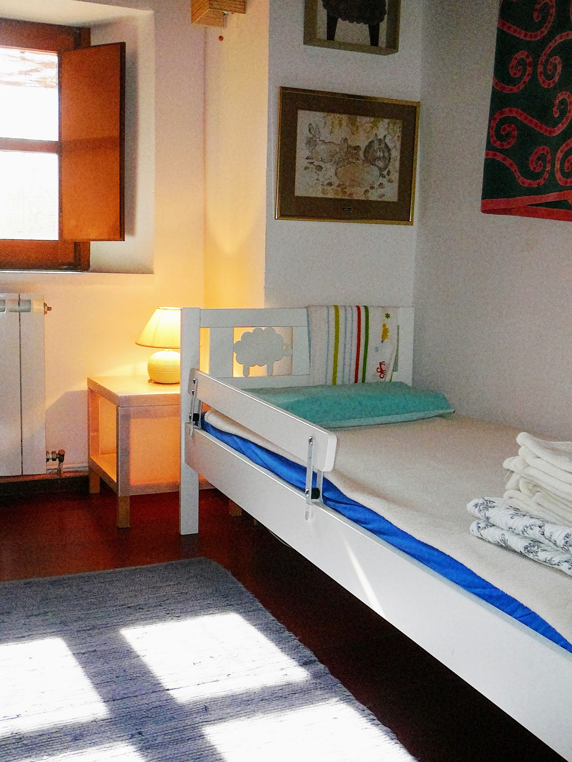 Bedroom 1 Dressing Room. Child bed.