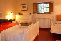 Bedroom 2. Double bed + child bed.