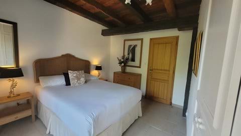 Le Chataignier- Bedroom Three with king size bed and ensuite bathroom with shower over