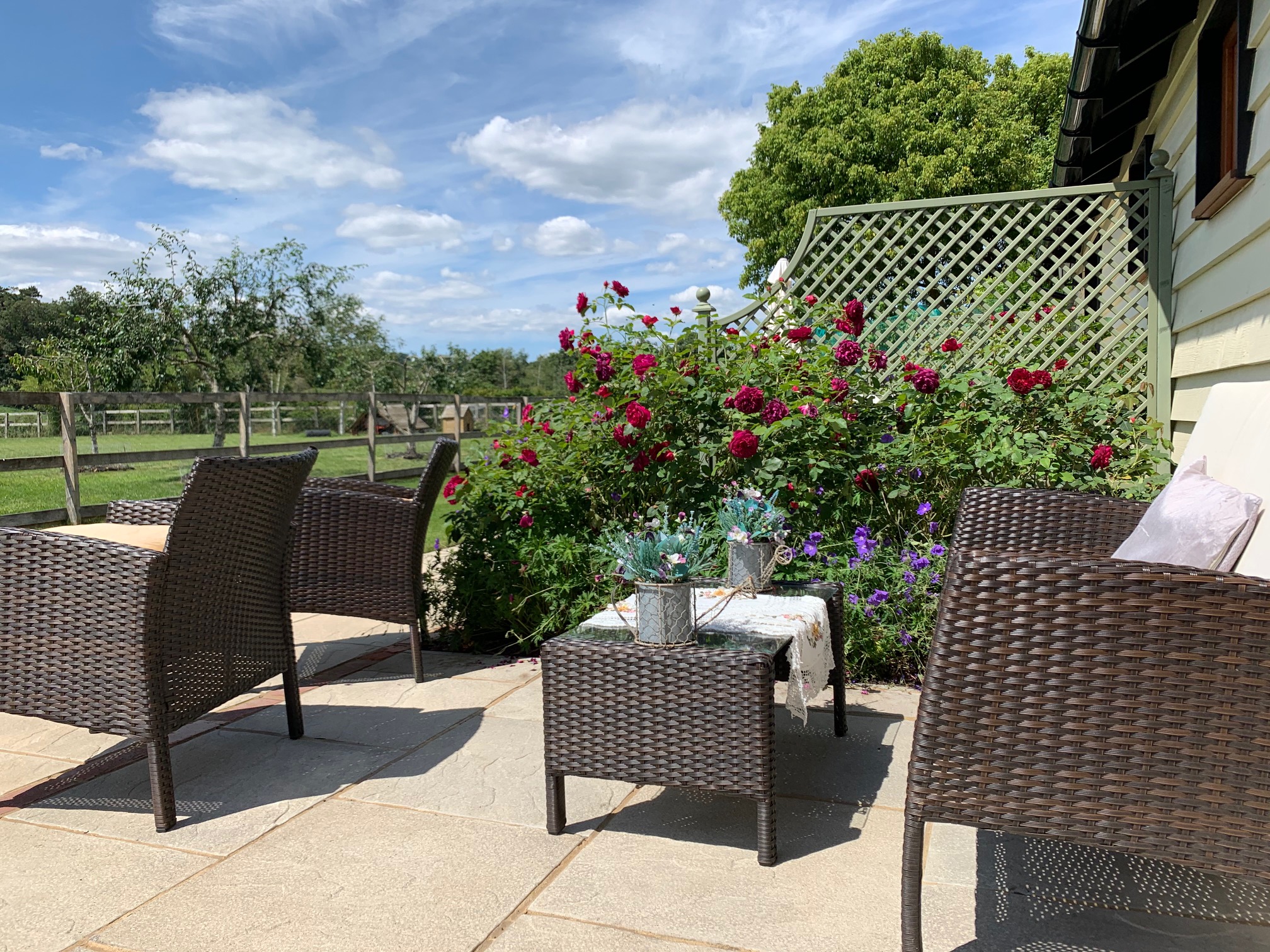 Patio, Magnolia Room