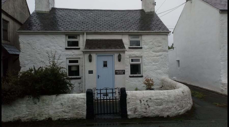 So in homage to it’s past and as its foundations are breadcrumbs and crusts, we refer to it as The Gingerbread House. 200 years ago it was a bakery, serving bread to the ‘Big House’ and the village