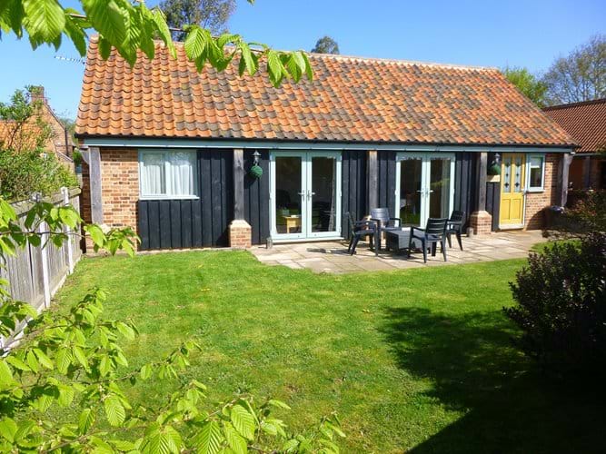 Self Catering Holidays At Bengate Barn Cottages Close To The