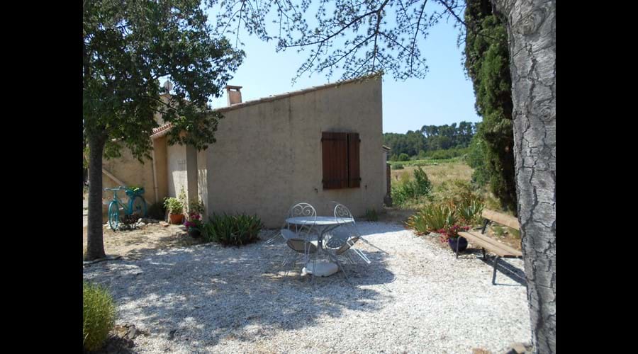 La Petite Tuilerie - Garden and vineyard view