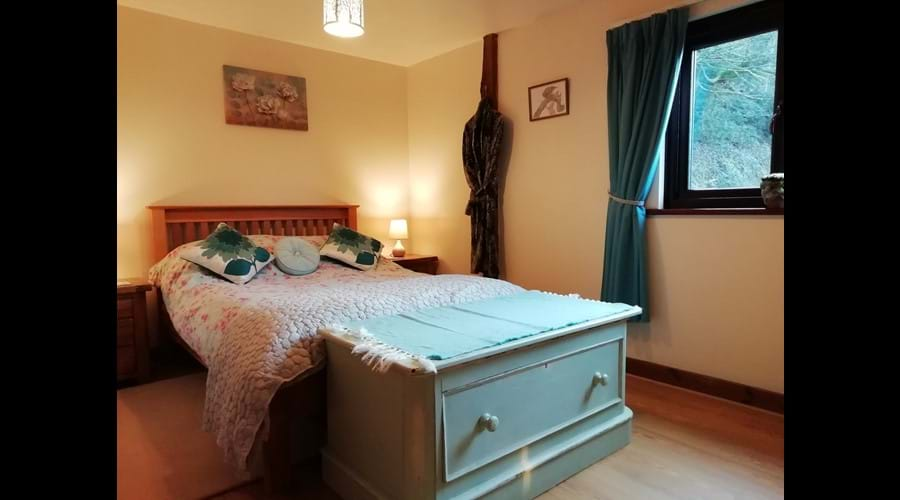 Double bedroom with wardrobe space & dressing table