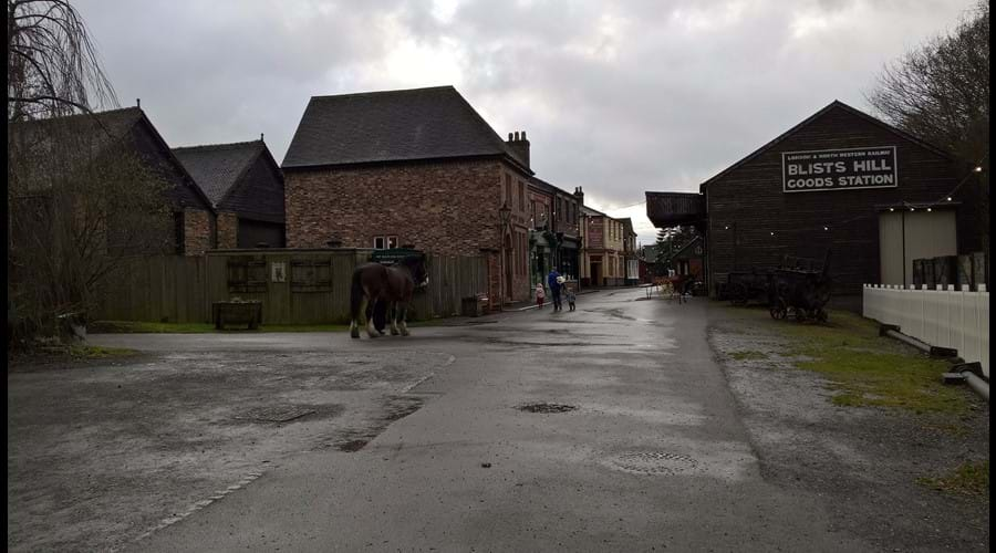 Blists Hill Victorian Town is one of the ten Ironbridge Gorge Museums. Enjoy a truly memorable day out at this recreated Victorian Town. An enjoyable way for all ages to discover more about Victorian life.