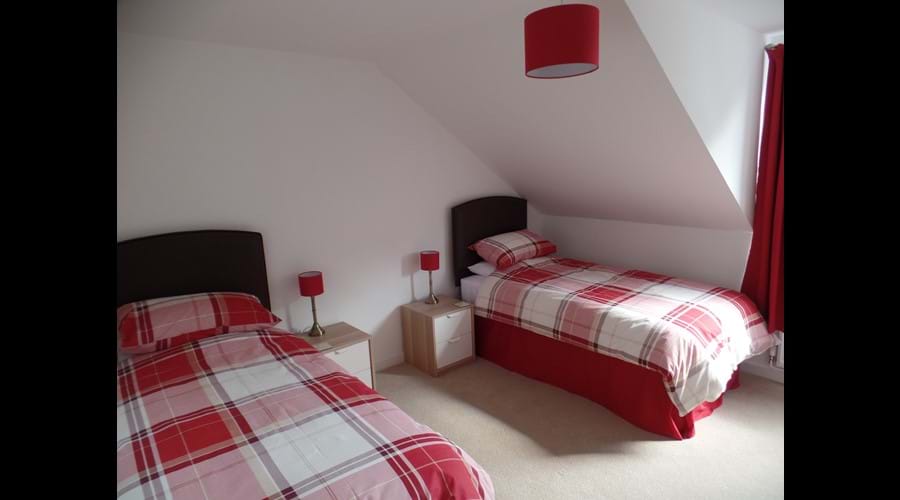 2nd Bedroom - Twin Layout