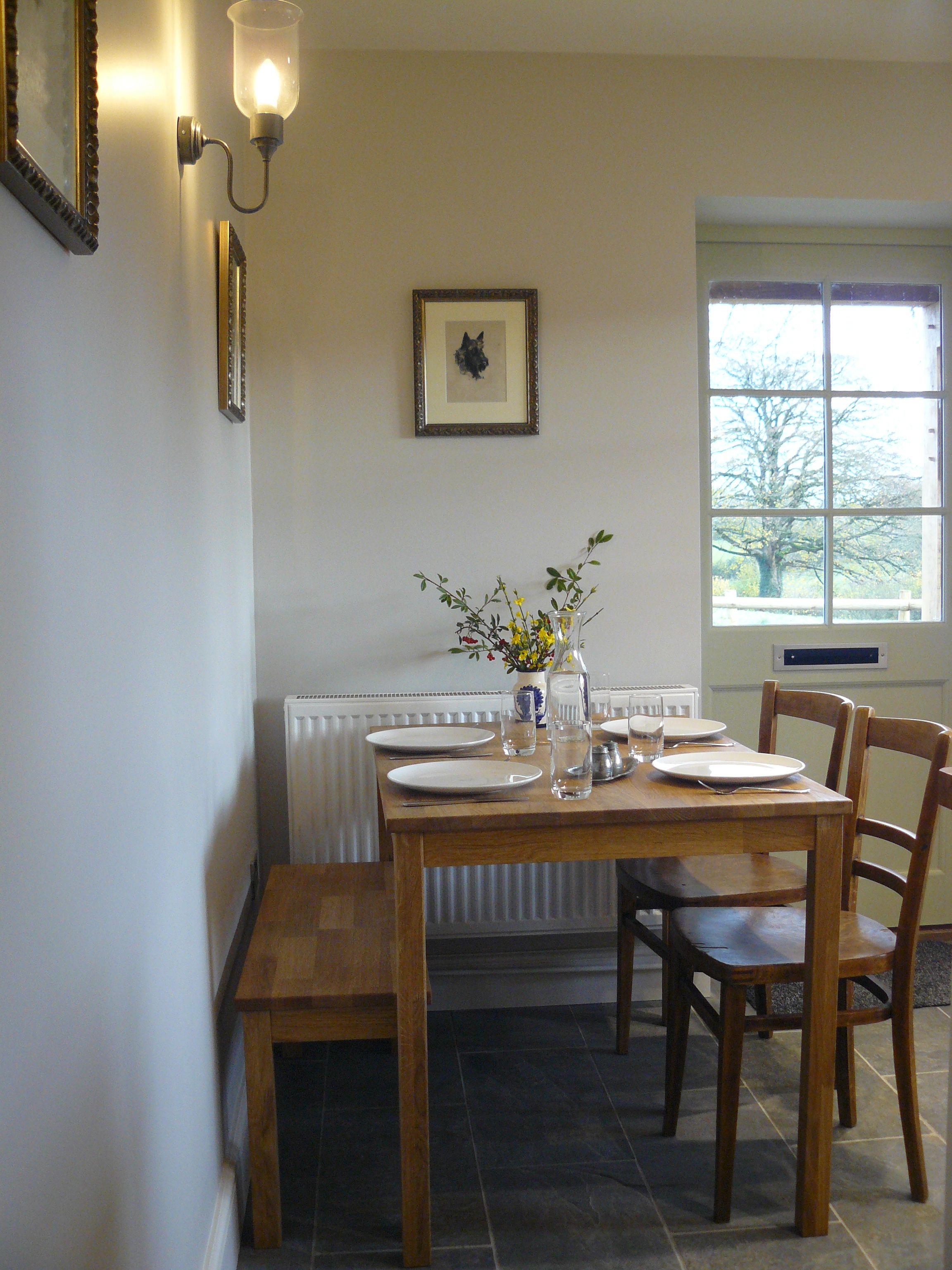 Dining area in kitchen