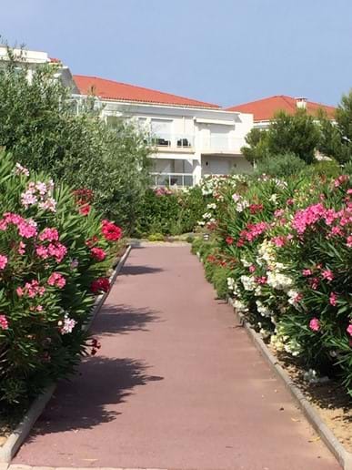 Flowers everywhere! Paved walkways