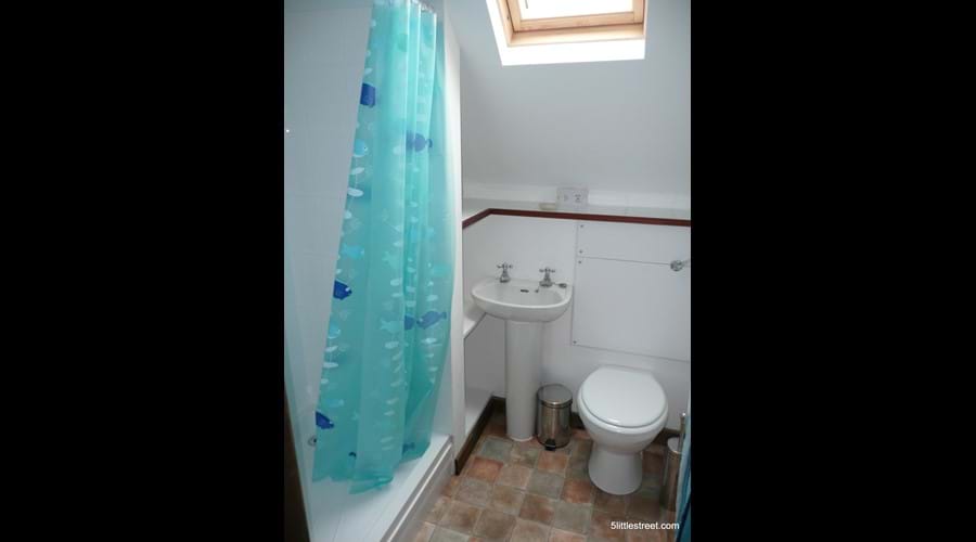 Bathroom 2