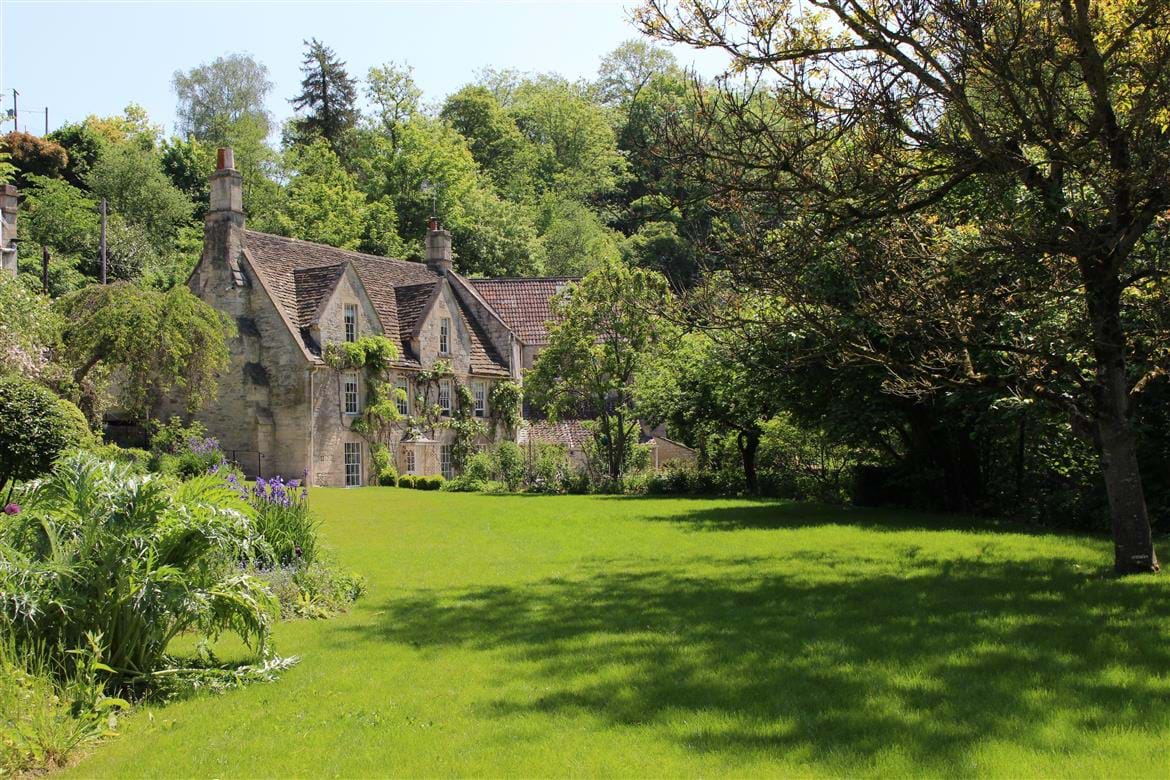 Stunning 4 Bedroom Self Catered Holiday Rental Minutes From Bath City Centre Midford Mill Bath Stunning 4 Bedroom Self Catered Holiday Rental Minutes From Bath City Centre Midford Mill Bath