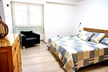 Master Bedroom super king memory foam mattress