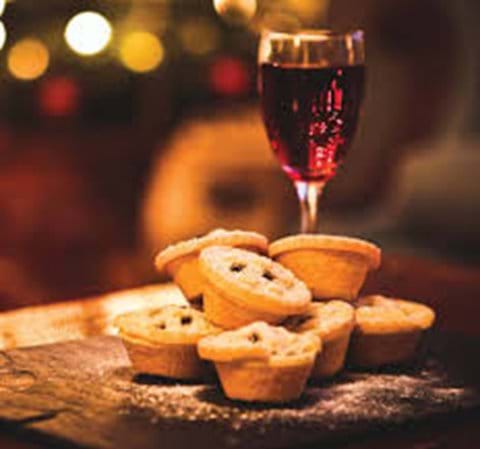 Enjoy your complimentary mulled wine & mince pies
