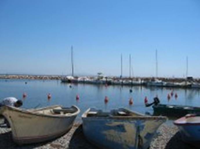 Port Tabarka near the Marseillan accommodation