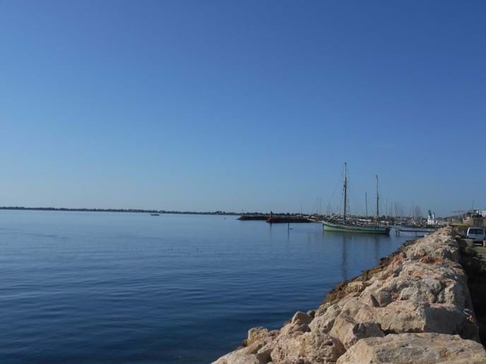 The Marseillan waterside just near your holiday accommodation