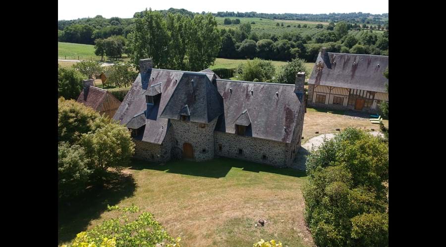 The Farmhouse at Boudet showing The Barn behind it.