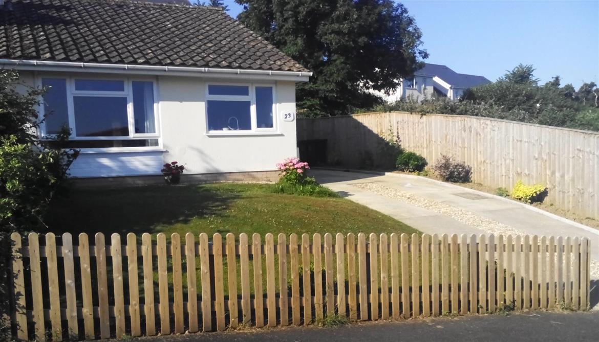 Self Catering Holiday Cottage In Totnes South Devon Lansdowne Park