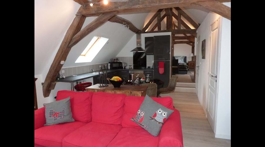 With fully fitted kitchen