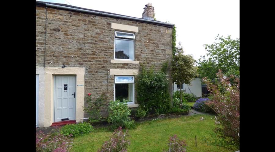 Mayfield Cottage from the front