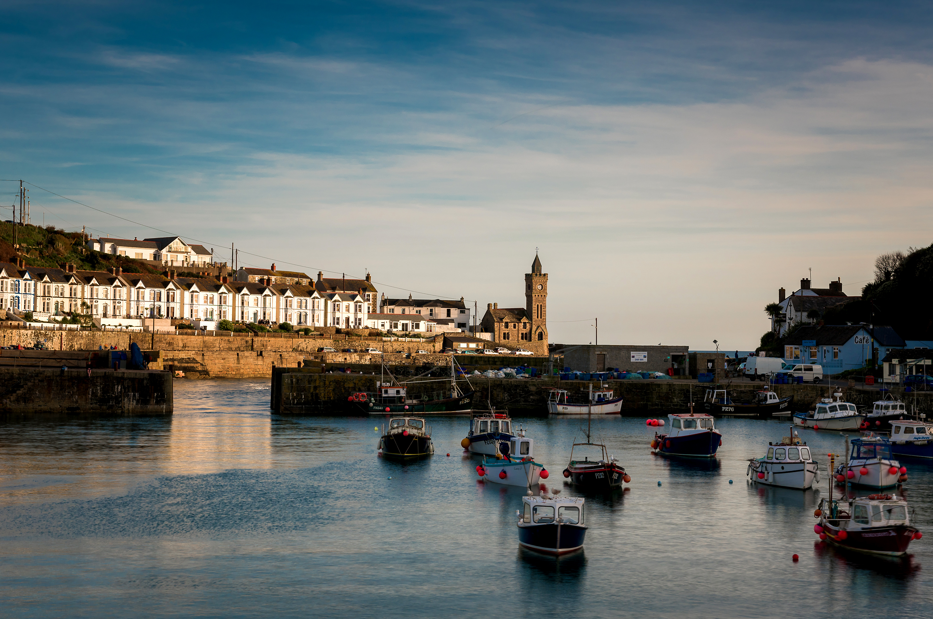 Local Area An Diank Meur (The Great Escape) Porthleven